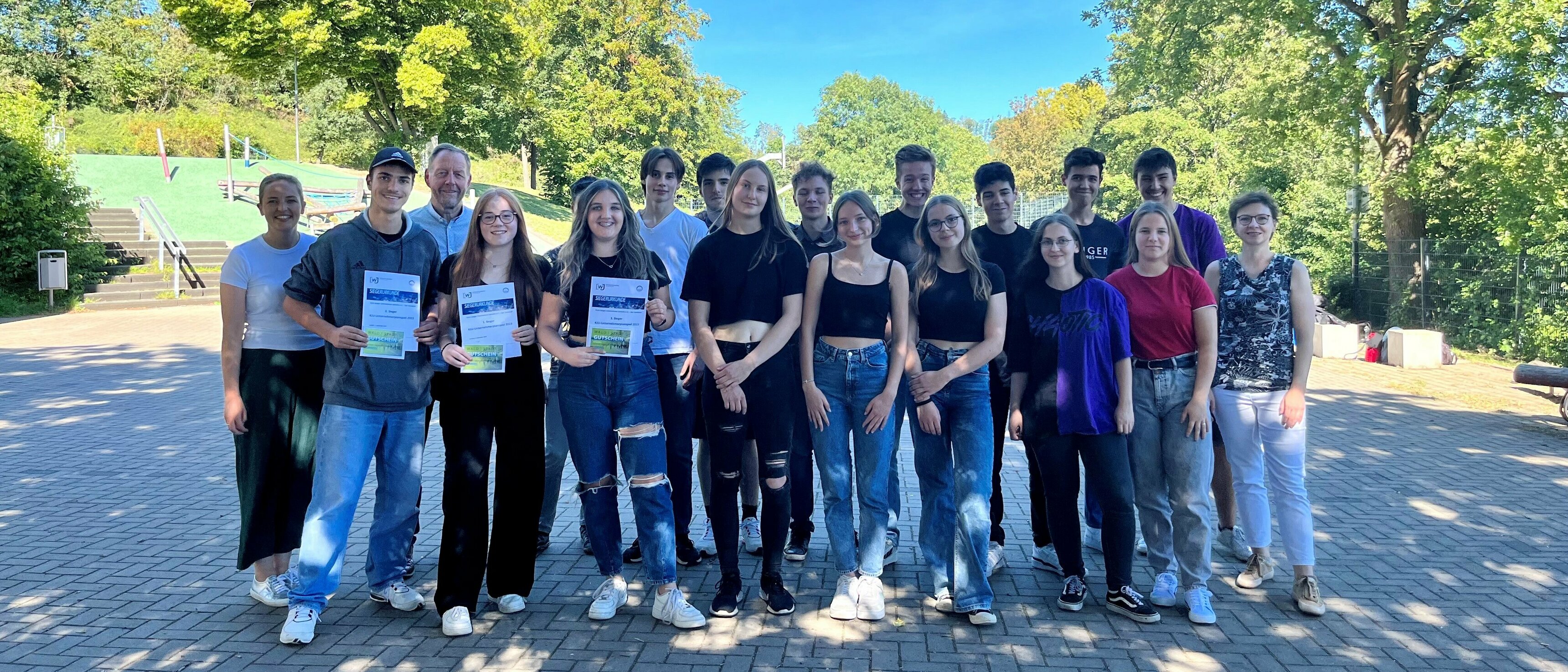 Unternehmer-Planspiel_23_09_05_Gruppenfoto